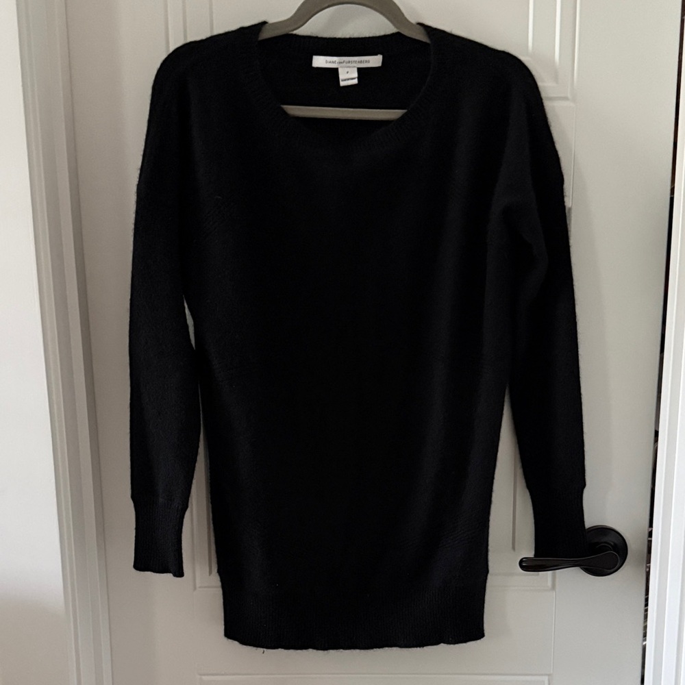 Diane Von Furstenberg Oversized Black Cashmere Sweater